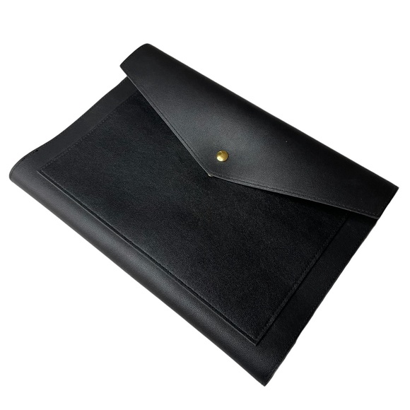 Glass Ladder Co. Handbags - Glass Ladder Co Black Portfolio Clutch